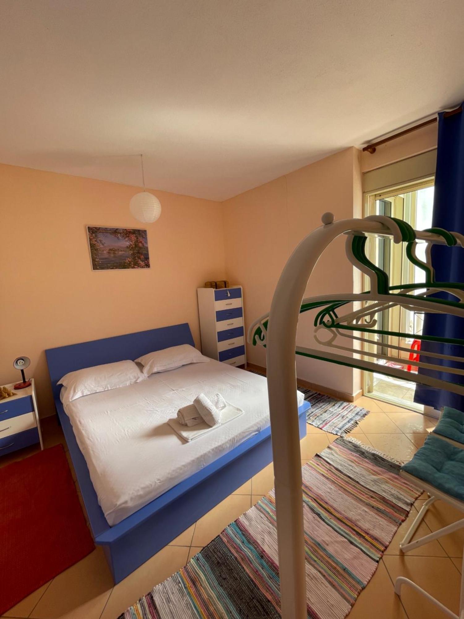 Kristi Apartment 2 Min To Sea Netflix & Espresso Station ساراندا المظهر الخارجي الصورة