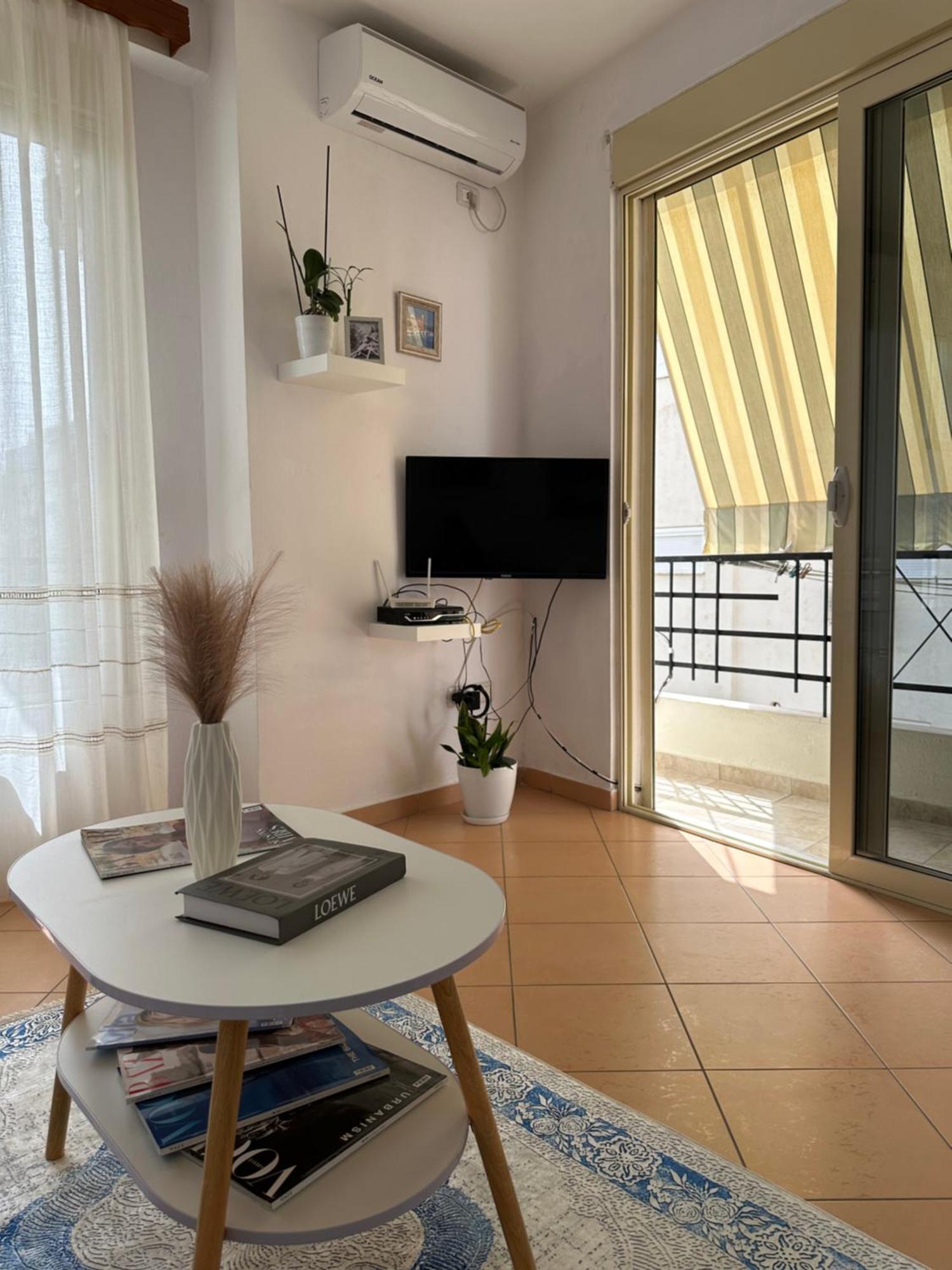 Kristi Apartment 2 Min To Sea Netflix & Espresso Station ساراندا المظهر الخارجي الصورة