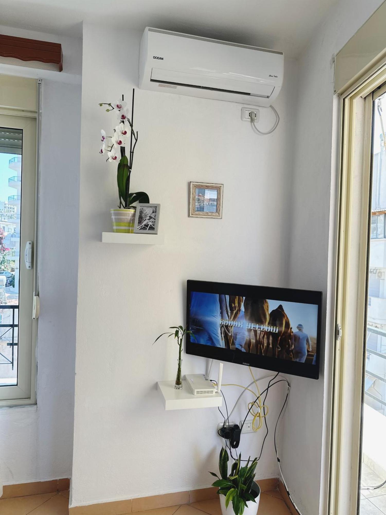 Kristi Apartment 2 Min To Sea Netflix & Espresso Station ساراندا المظهر الخارجي الصورة