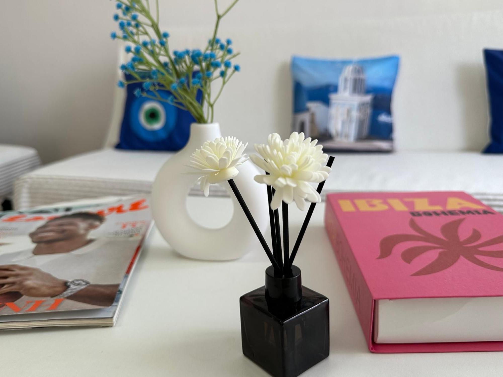Kristi Apartment 2 Min To Sea Netflix & Espresso Station ساراندا المظهر الخارجي الصورة